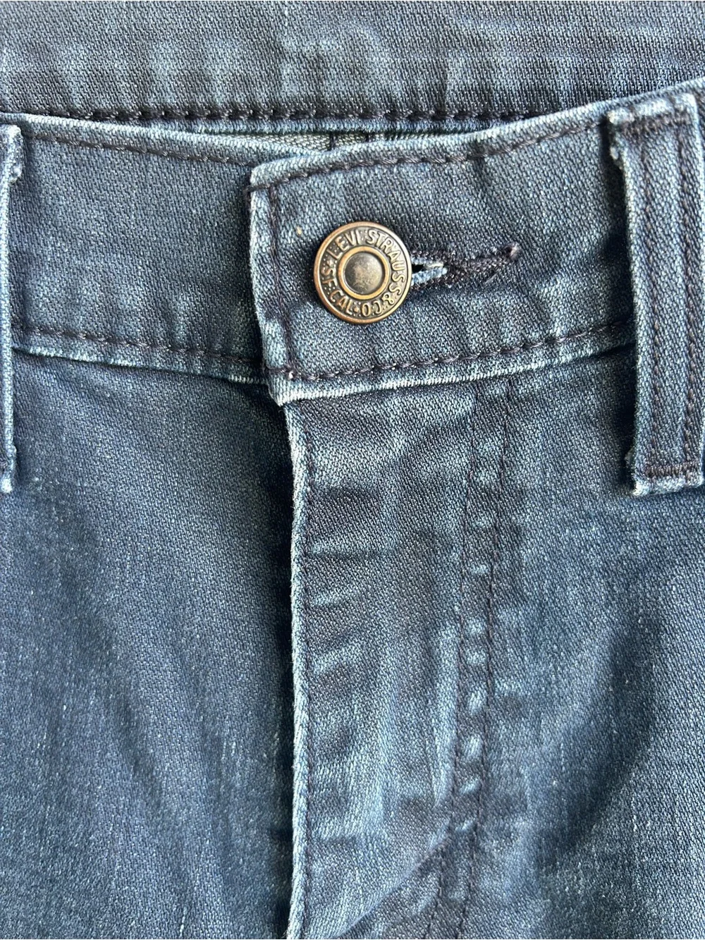 Levi's 511 Slim Men's Jeans in Dark Blue Denim